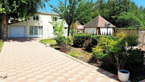 Douillet, paisible avec Jardin et Jacuzzi privatifs